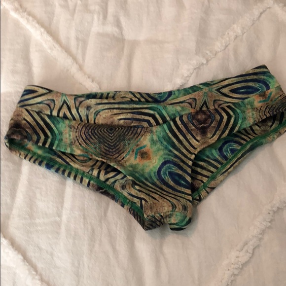 Vekker Pants - Vekker Pole Shorts